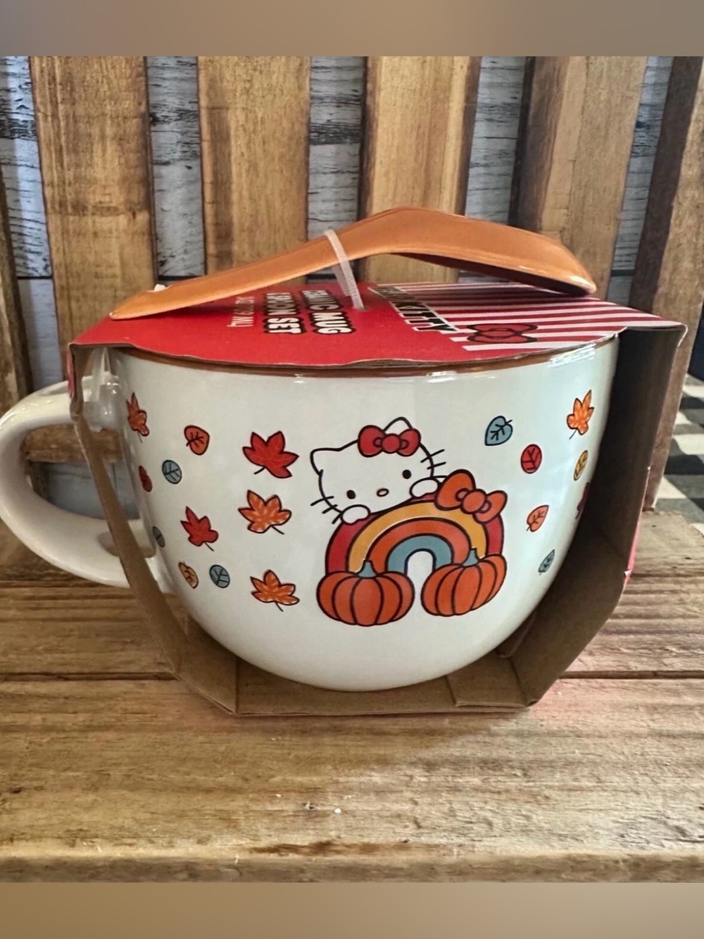 HELLO KITTY Fall Leaves, Pumpkin Ceramic MUG & SPOON SET New 24oz Halloween Bowl